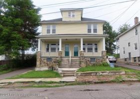 featured image of 1311 Short Ave