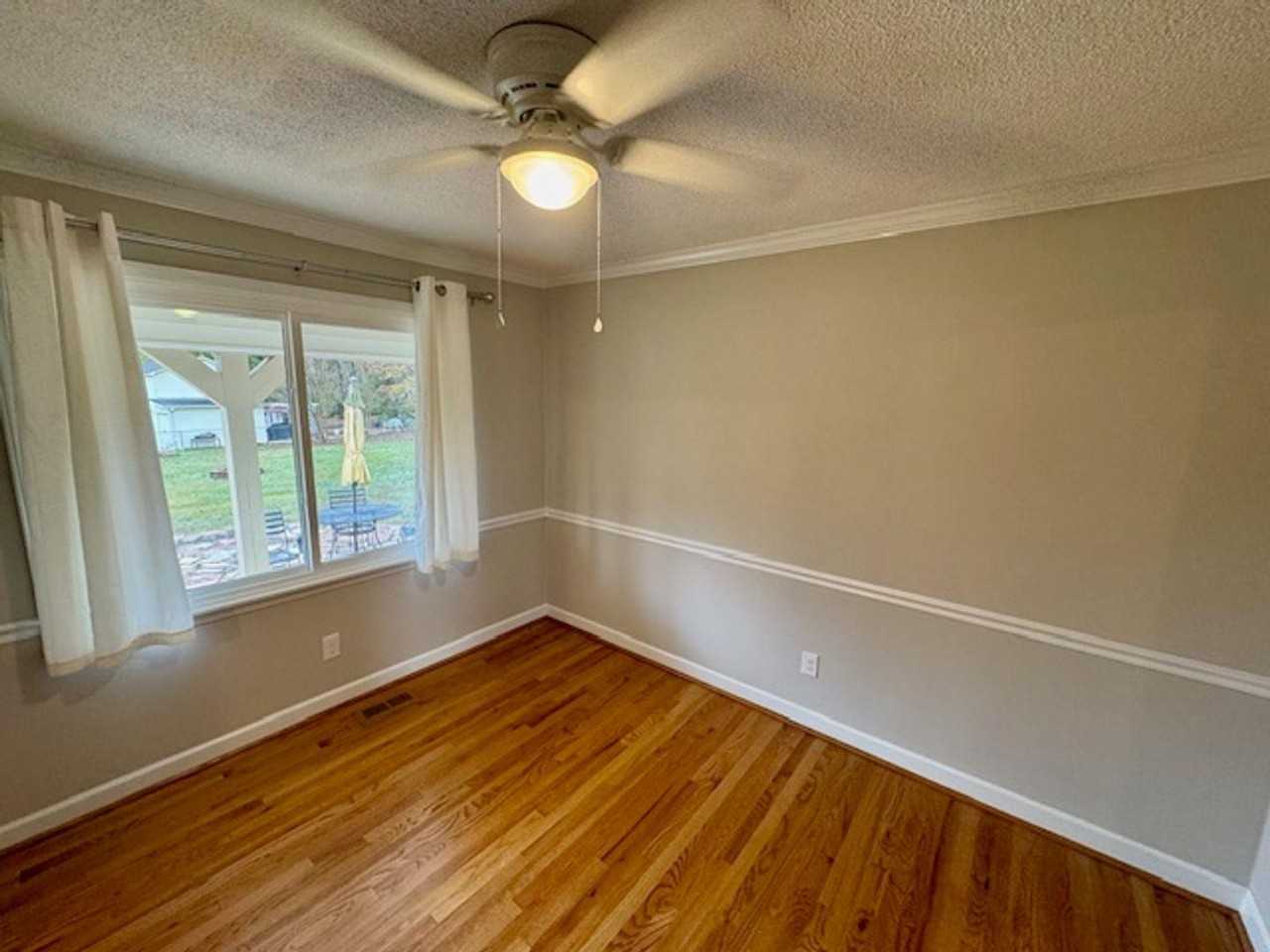 5708 Pheasant Ct - Photo 7 of 28