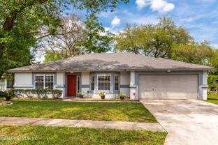 11674 Cherry Bark Dr E - Photo 1 of 1