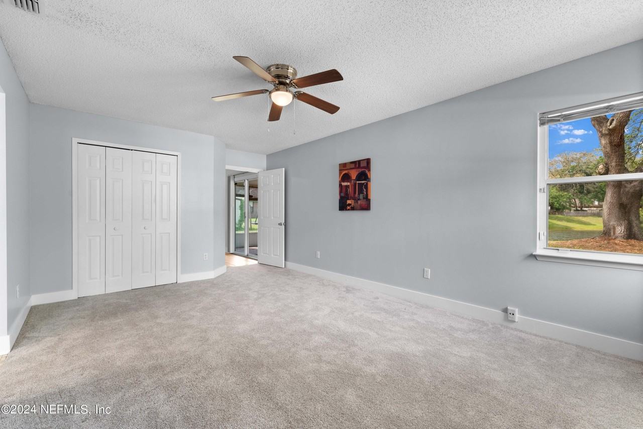 11674 Cherry Bark Dr E - Photo 2 of 7