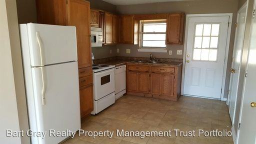 94 Lowery Ln - Photo 2 of 7