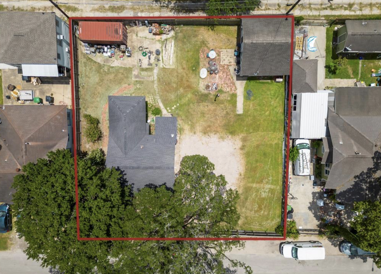 118 Funston St - Photo 3 of 4