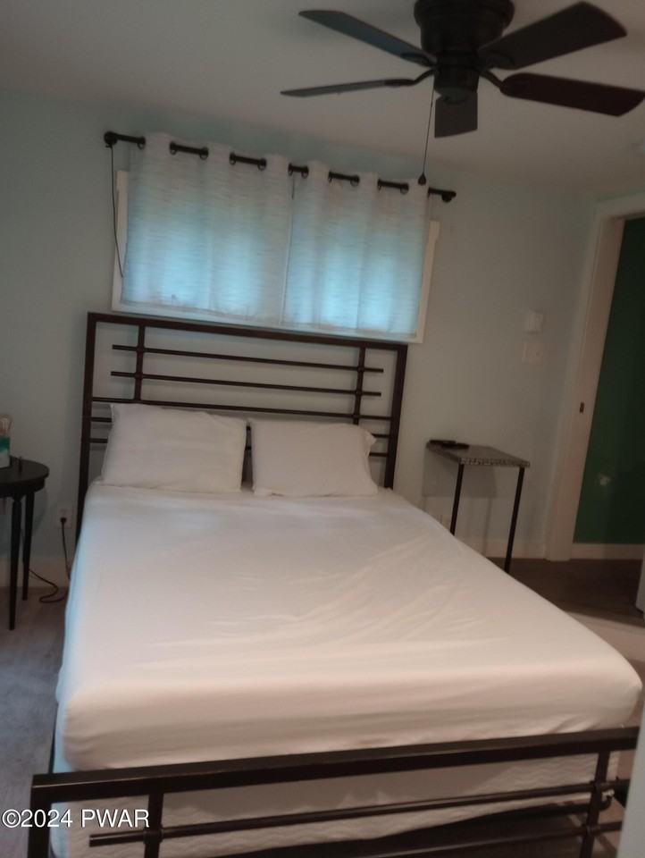 100 Willow Drive - Photo 5 of 30