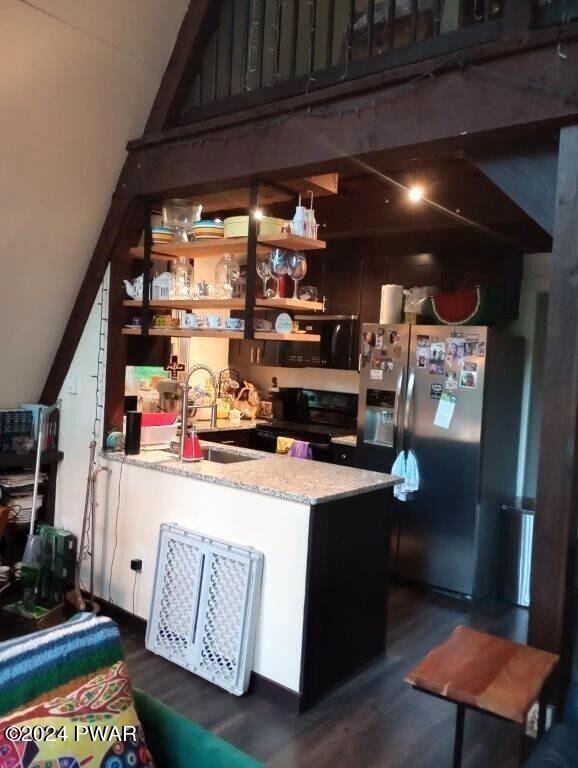 100 Willow Drive - Photo 6 of 30