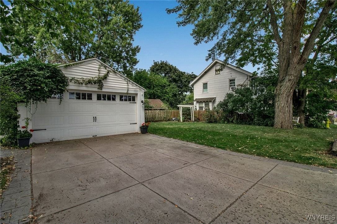 25 Reist St - Photo 6 of 30