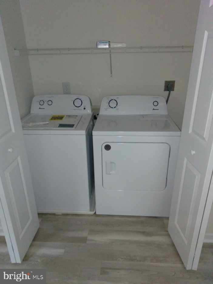 13529 Marine Ave - Photo 4 of 7