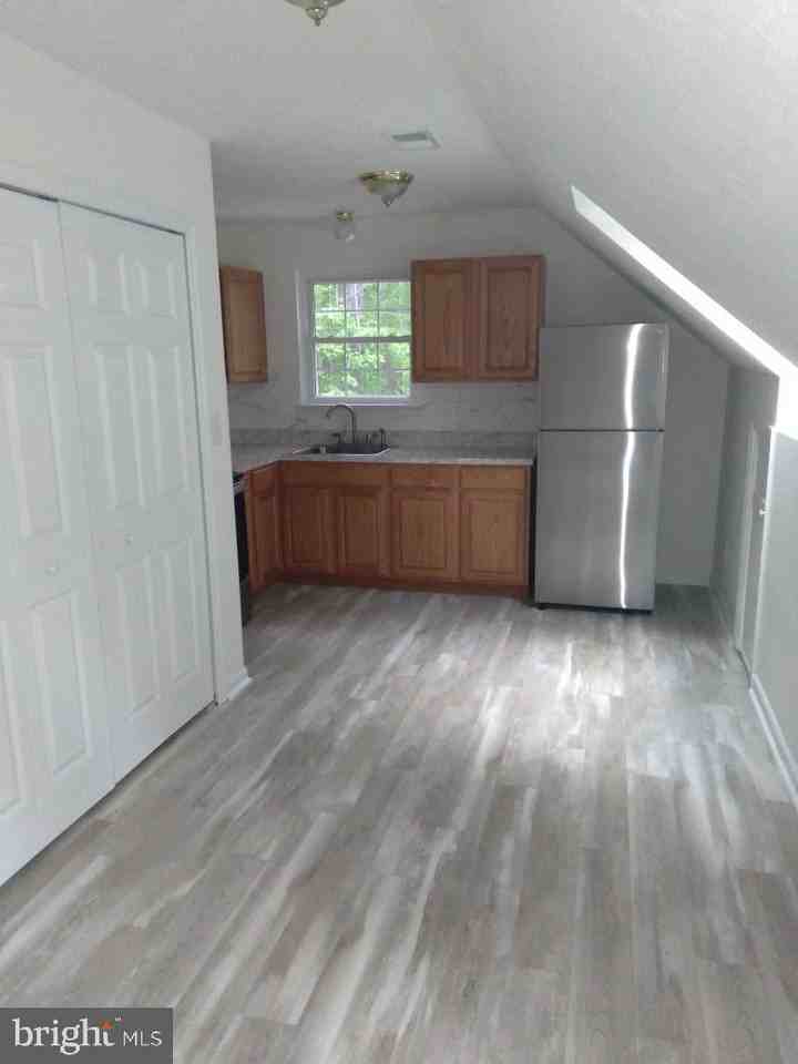 13529 Marine Ave - Photo 5 of 7