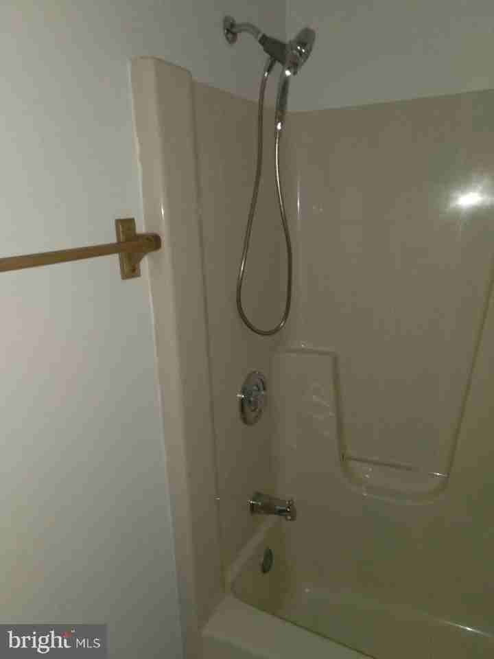 13529 Marine Ave - Photo 6 of 7