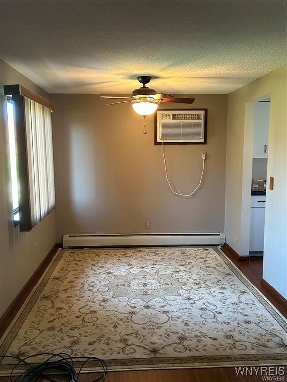 3906 Ridge Lea Rd - Photo 7 of 25