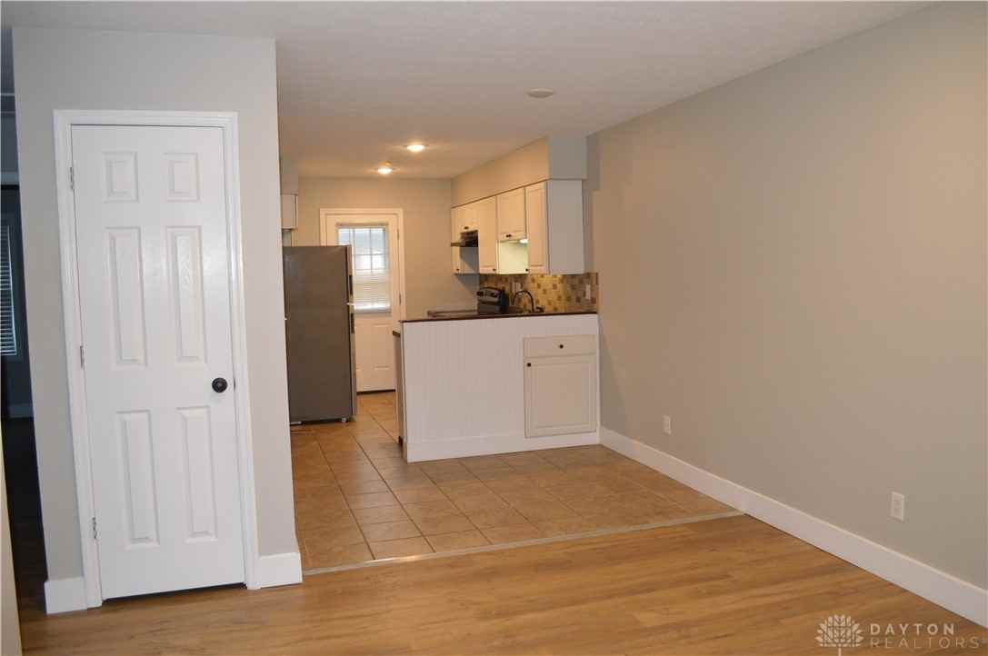 8494 Woodgrove Dr - Photo 2 of 15