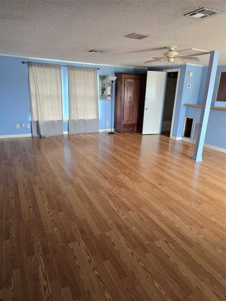 4010 1st St - Photo 3 of 20