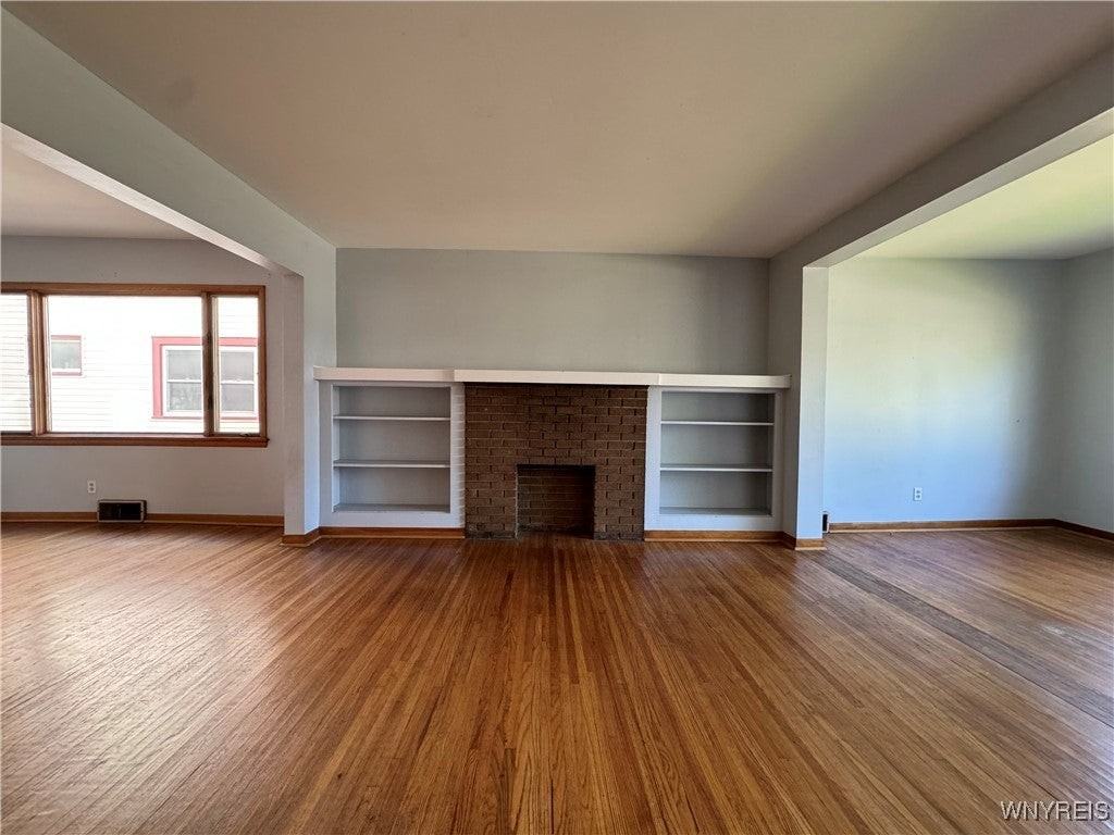 56 Shoreham Lower Parkway #1 - Photo 4 of 16