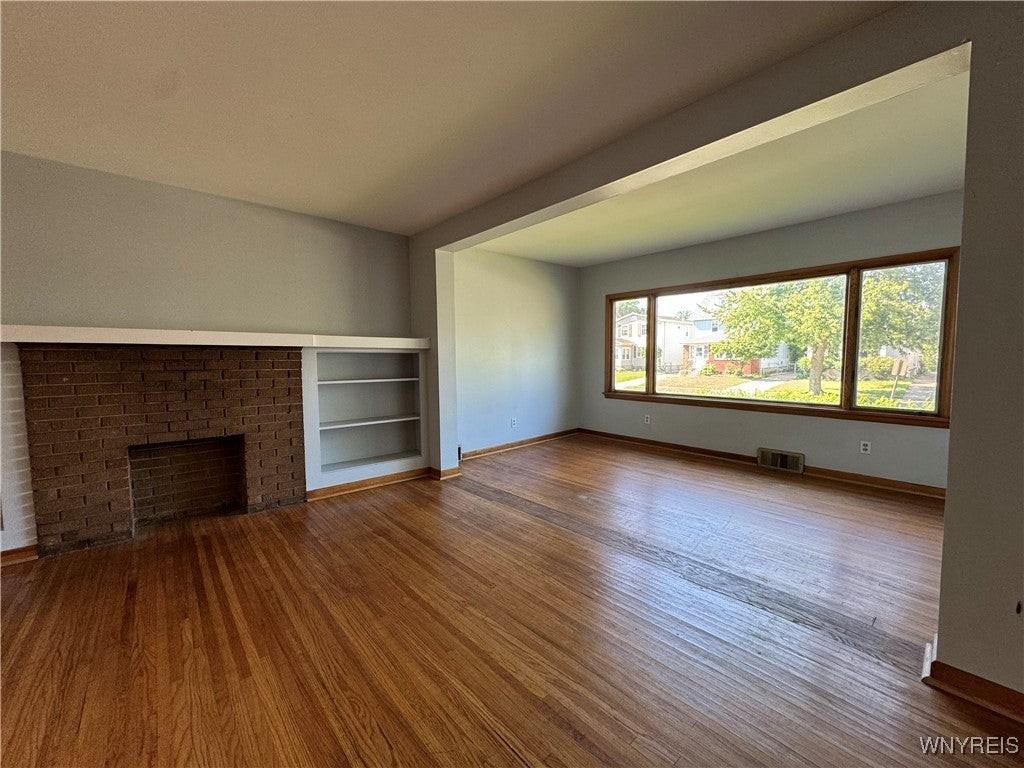 56 Shoreham Lower Parkway #1 - Photo 5 of 16