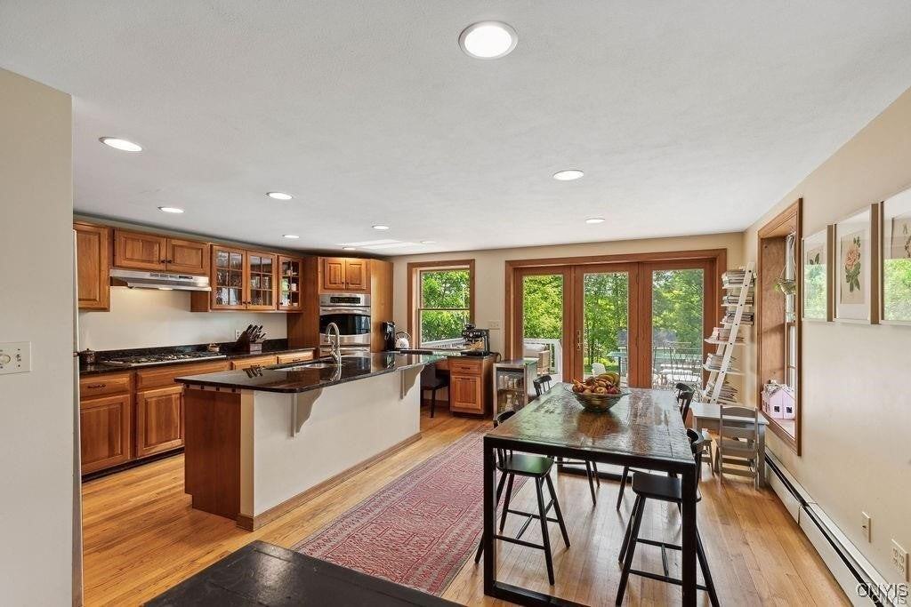 82 Lincklaen St - Photo 3 of 49