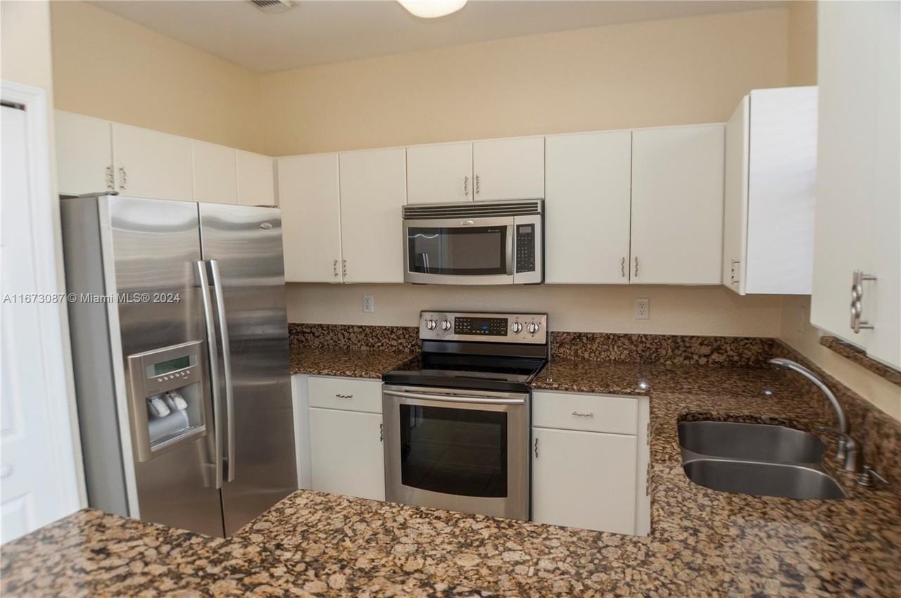 11873 Southwest 152nd Court - Photo 3 of 28