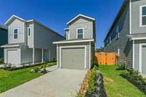featured image of 21341 Carosella Dr