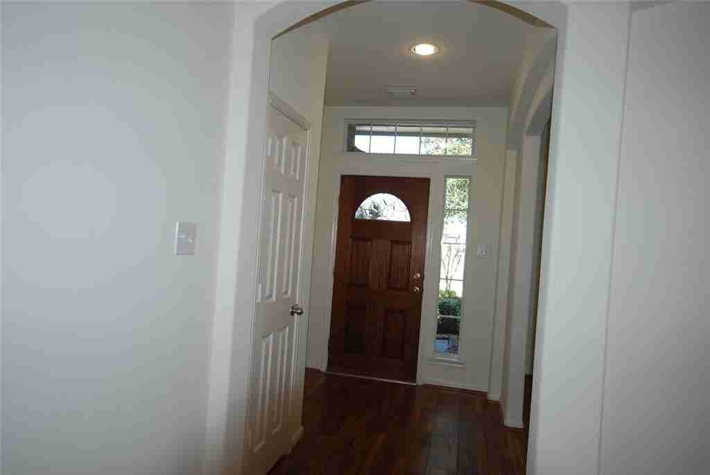 6846 Springfield Garden Ln - Photo 3 of 22