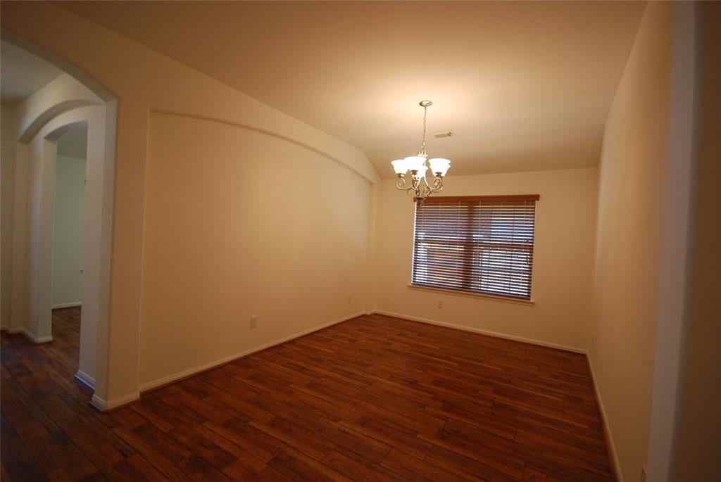 6846 Springfield Garden Ln - Photo 5 of 22