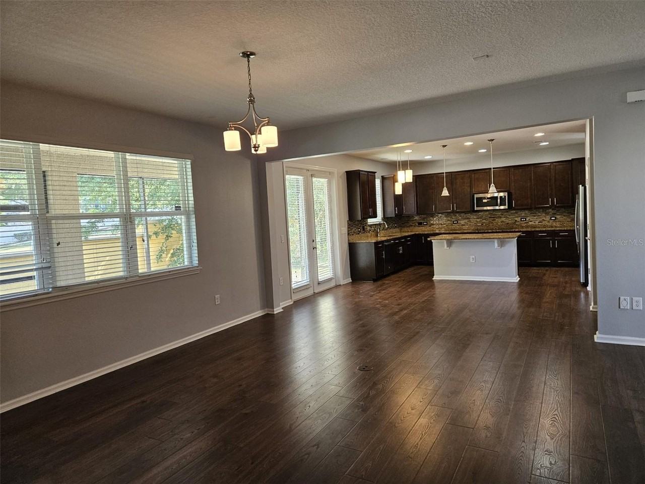 3047 Westyn Cove Lane - Photo 2 of 9