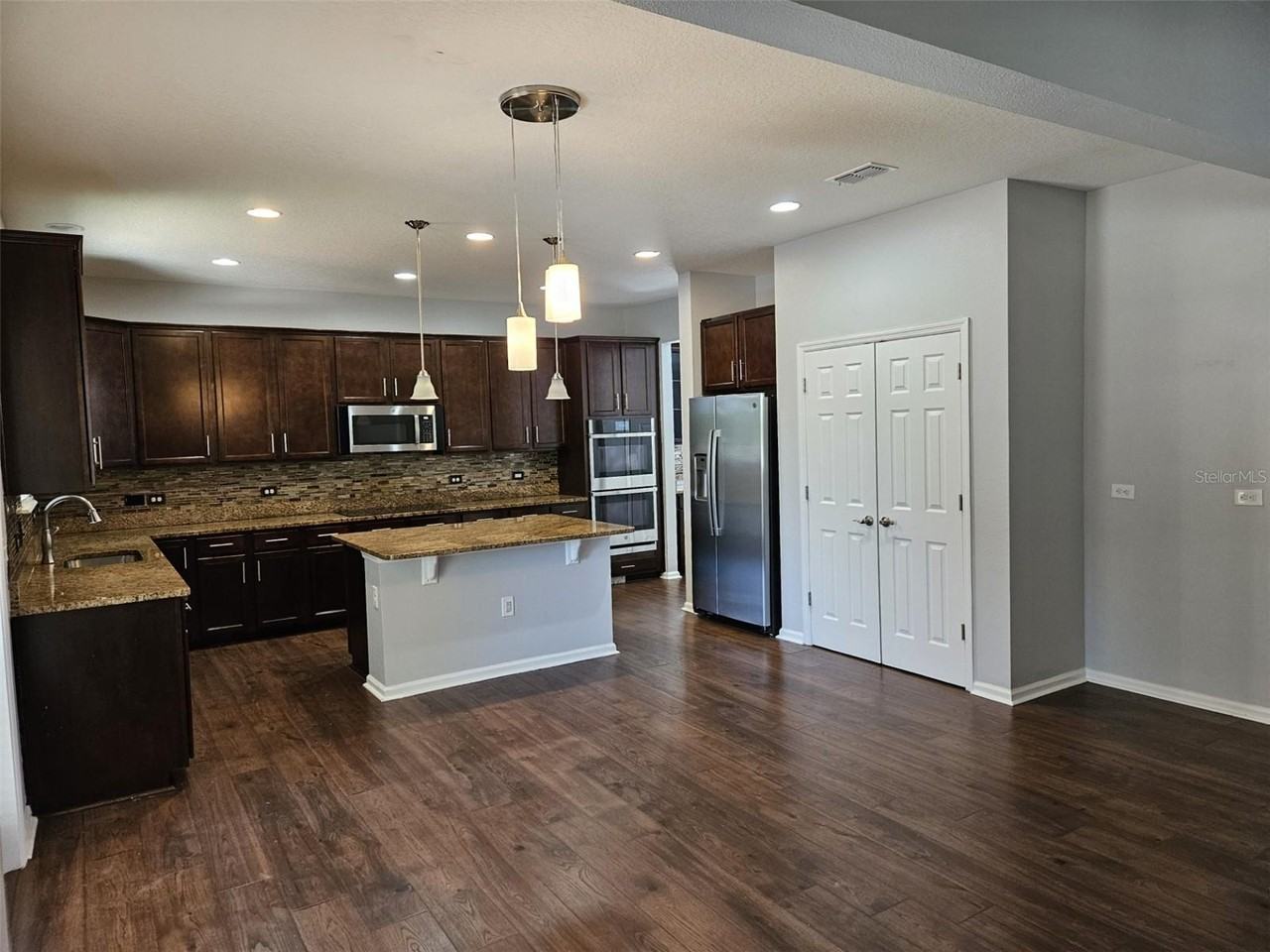 3047 Westyn Cove Lane - Photo 3 of 9