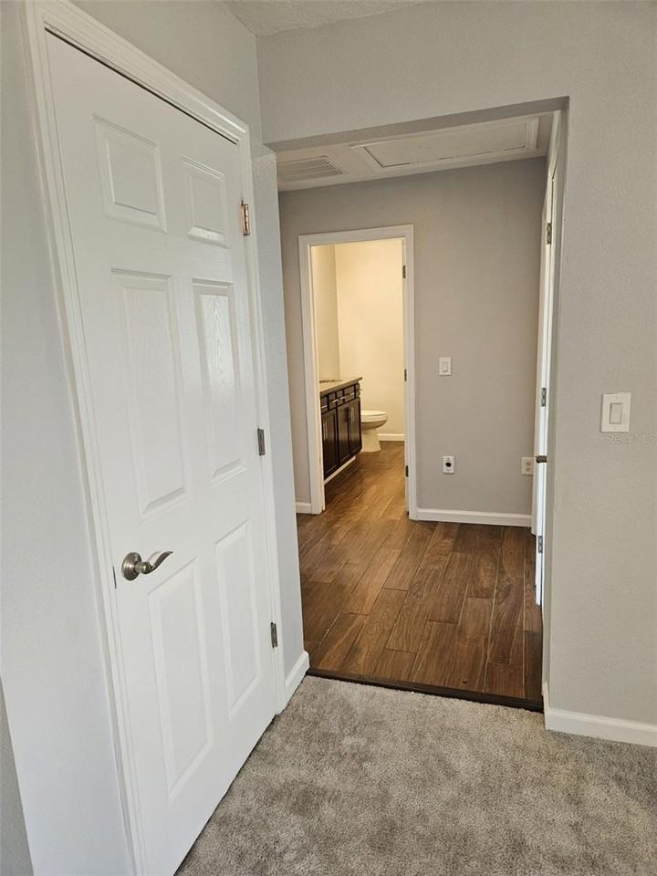 3047 Westyn Cove Lane - Photo 6 of 9