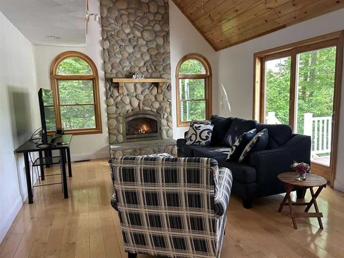 51 Bergen St - Photo 5 of 36