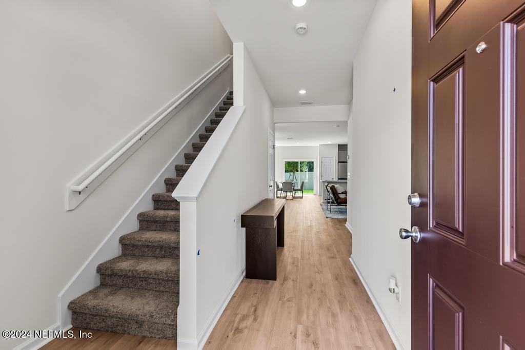 151 Beach Palm Ct - Photo 3 of 39