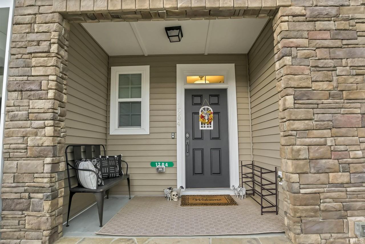 1204 Southpoint Trl - Photo 6 of 17