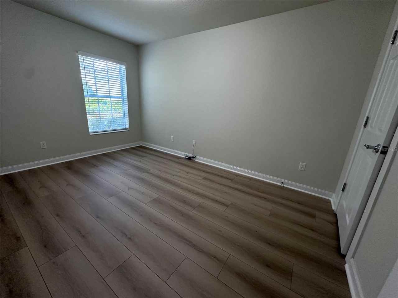 12055 Modena Lane - Photo 7 of 24