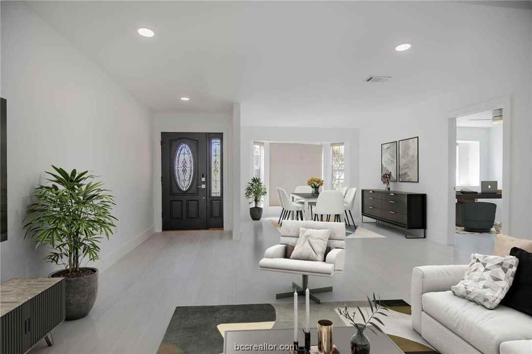 12110 Attlee Dr - Photo 3 of 27