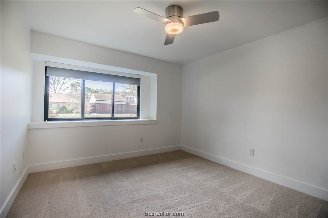 12110 Attlee Dr - Photo 7 of 27