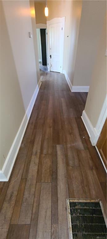 59 Green St - Photo 4 of 6