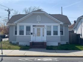 301 Grand Blvd - Photo 1 of 1