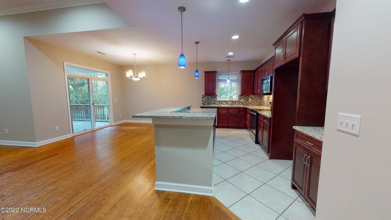 3 Sandhills Pl - Photo 2 of 16
