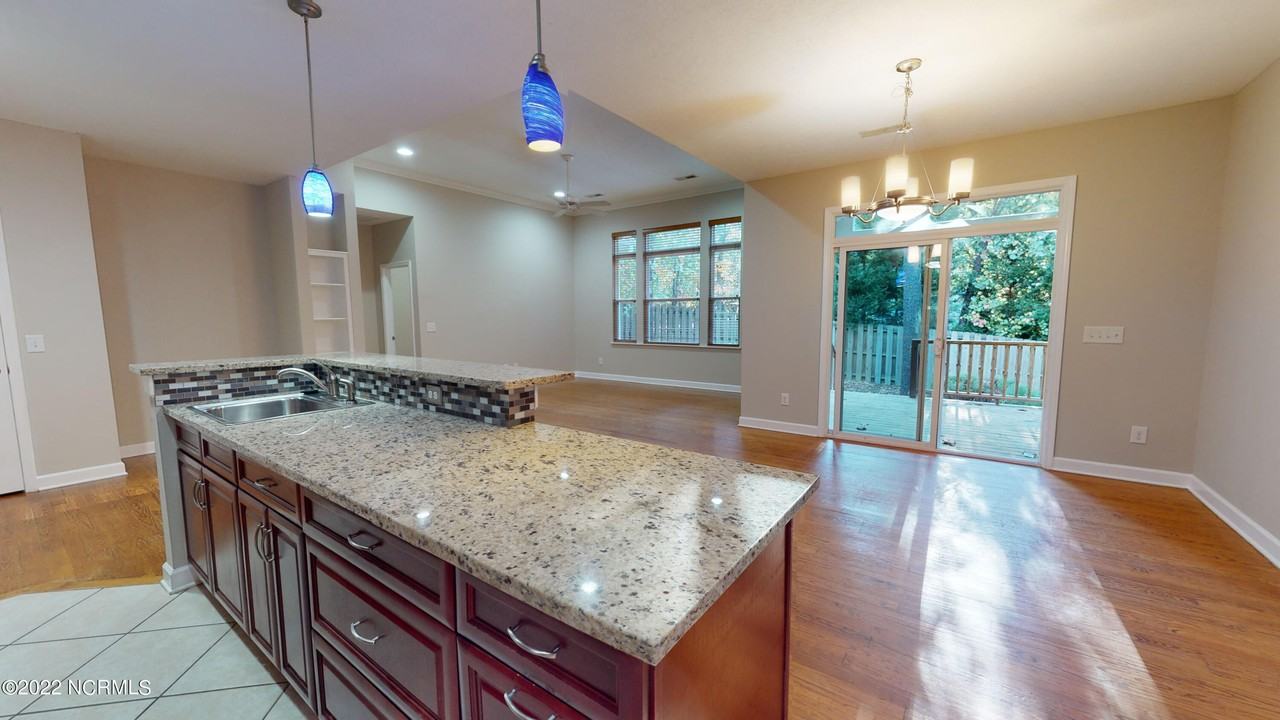 3 Sandhills Pl - Photo 5 of 16