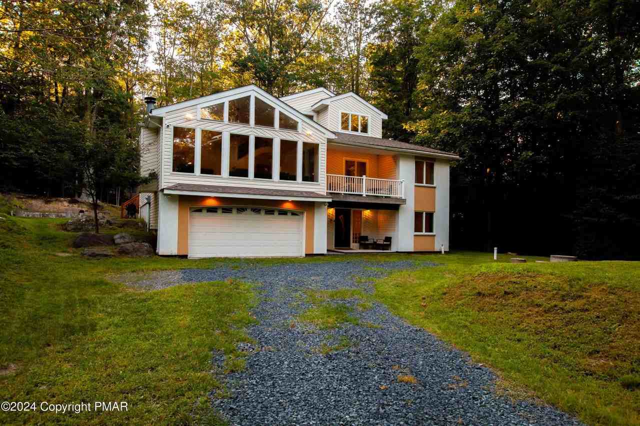 257 Elk Run Rd - Photo 3 of 42