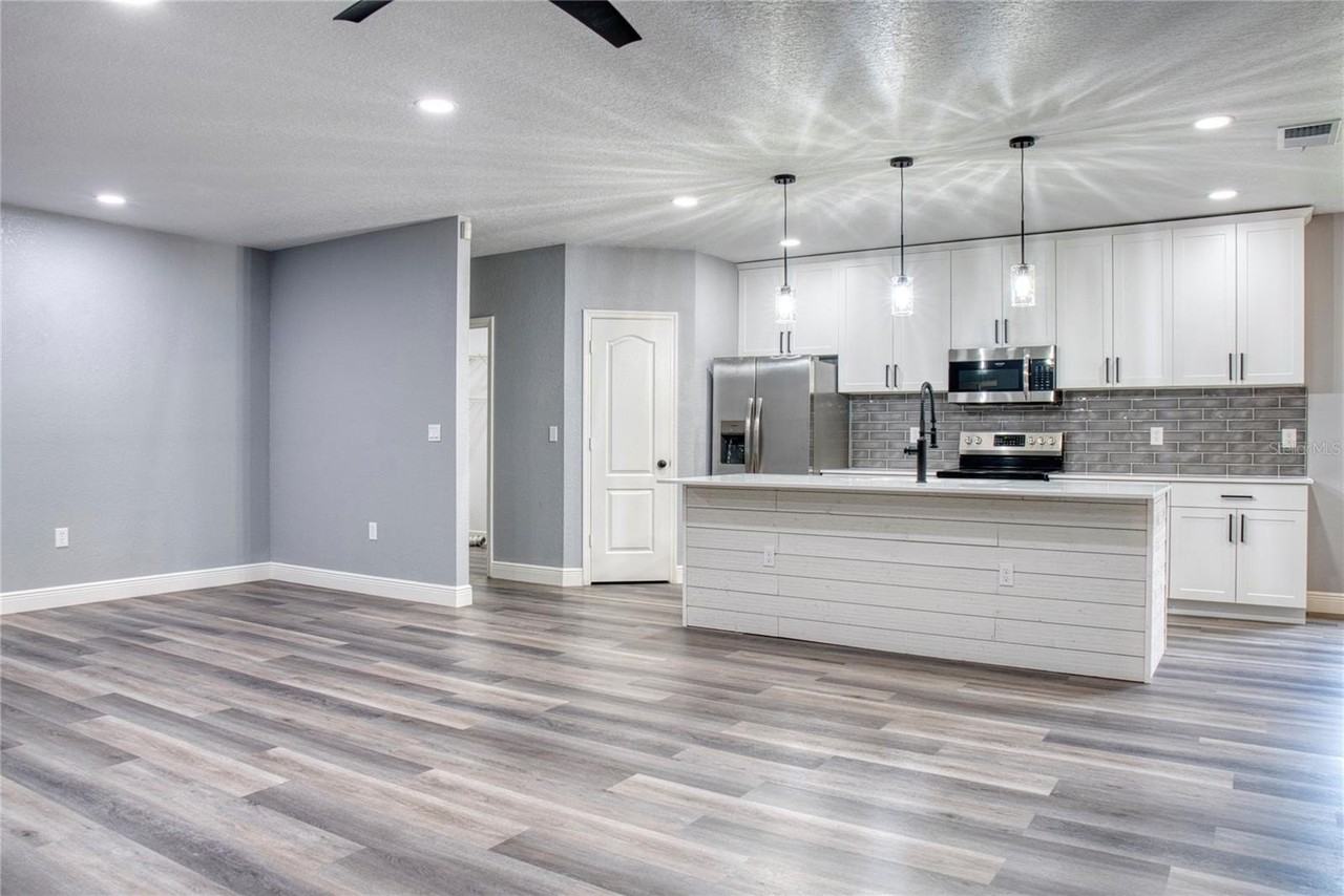 3711 Julius Estates Boulevard - Photo 5 of 28