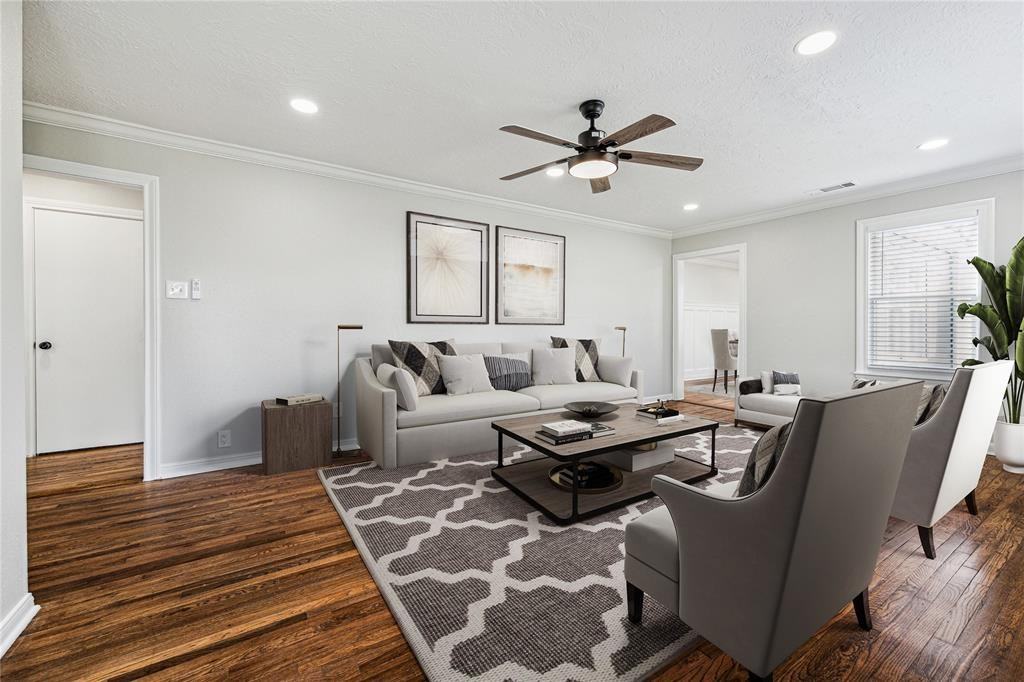 801 Woodcrest Dr - Photo 2 of 21