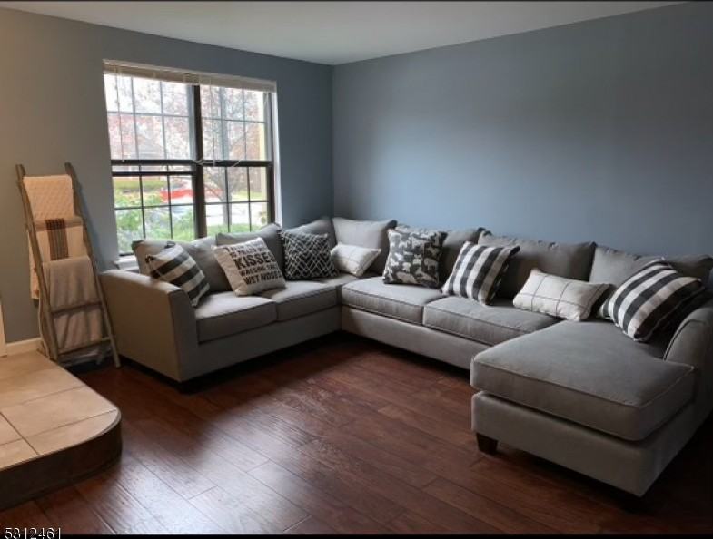 4 Great Horned Owl Ct - Photo 2 of 11