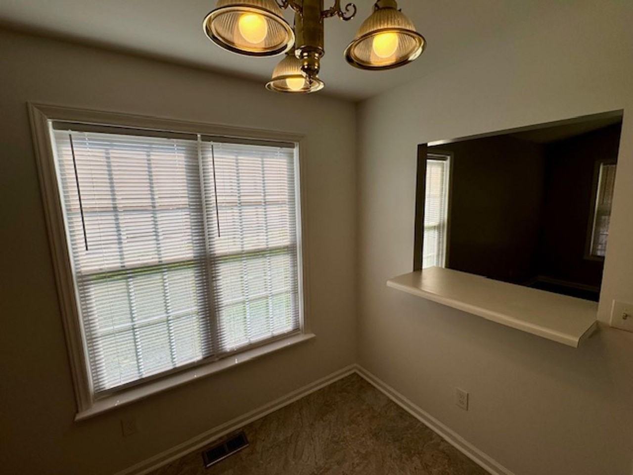 1117 Thelonious Dr - Photo 5 of 20