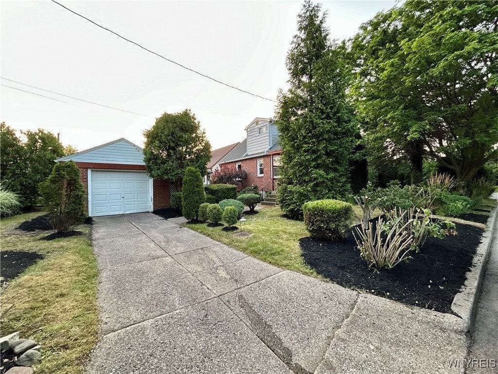 123 Cornell Ave - Photo 6 of 27