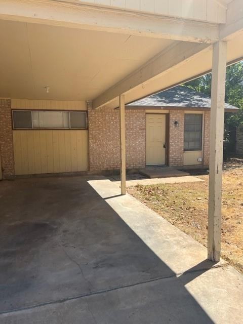 2401 Parker Cir - Photo 2 of 19