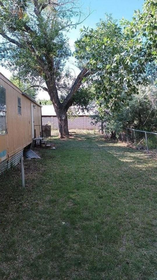 411 Eastwood Loop - Photo 2 of 9