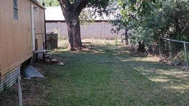 411 Eastwood Loop - Photo 3 of 9