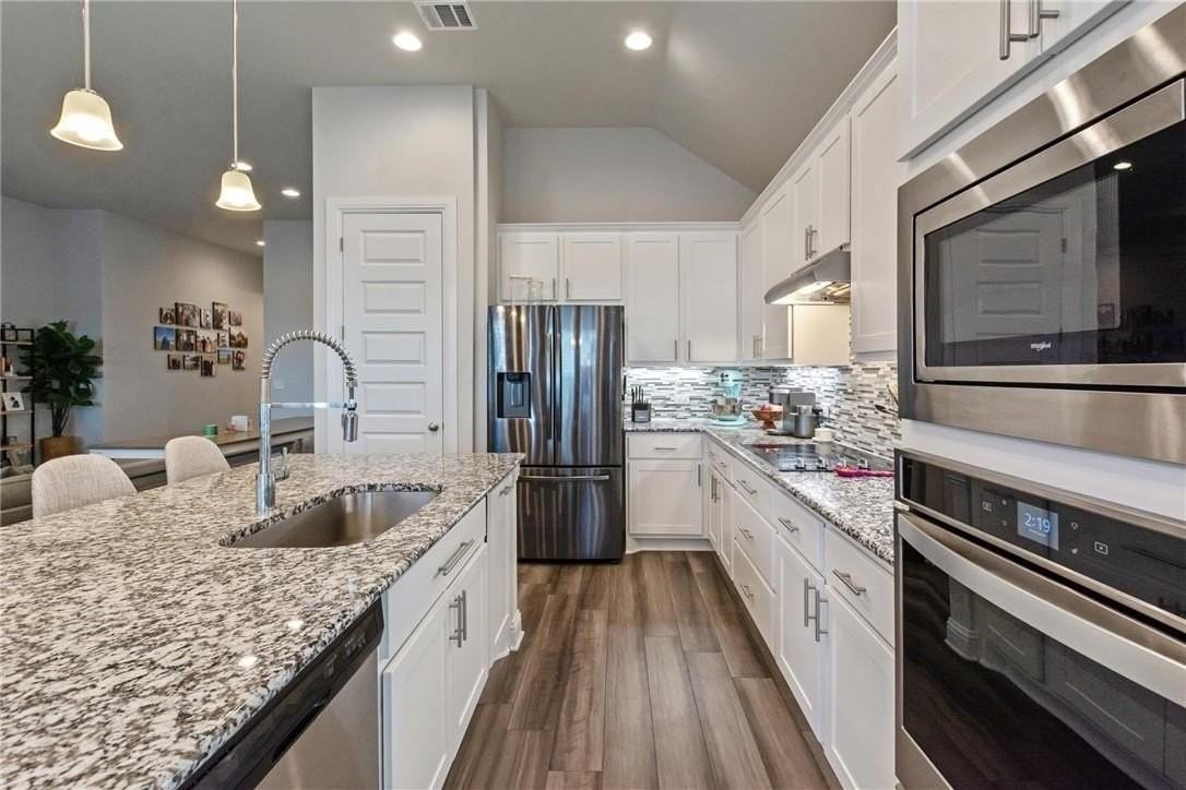 701 Pinnacle View Dr - Photo 7 of 28