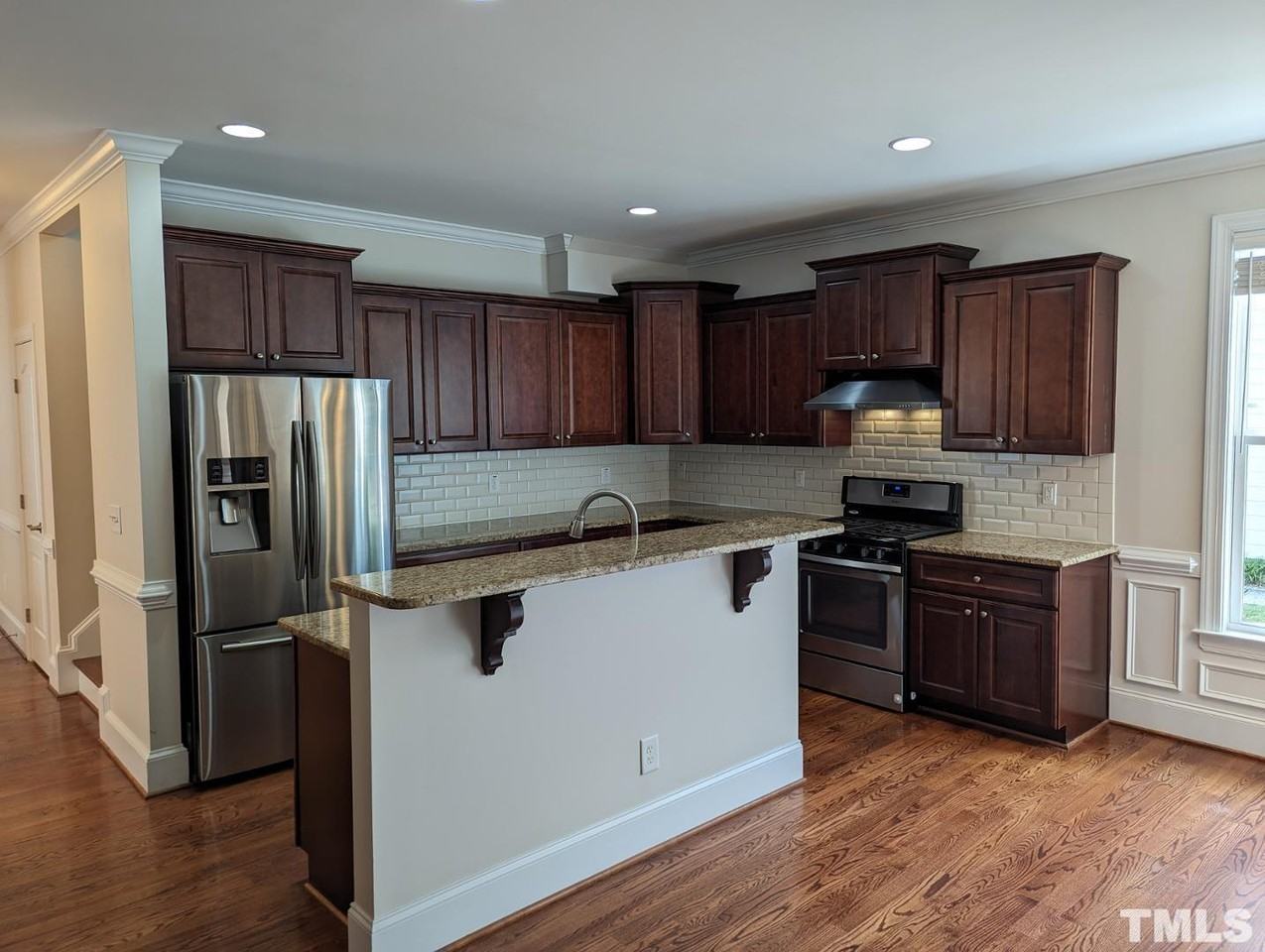 519 Mill Hopper Ln - Photo 4 of 27