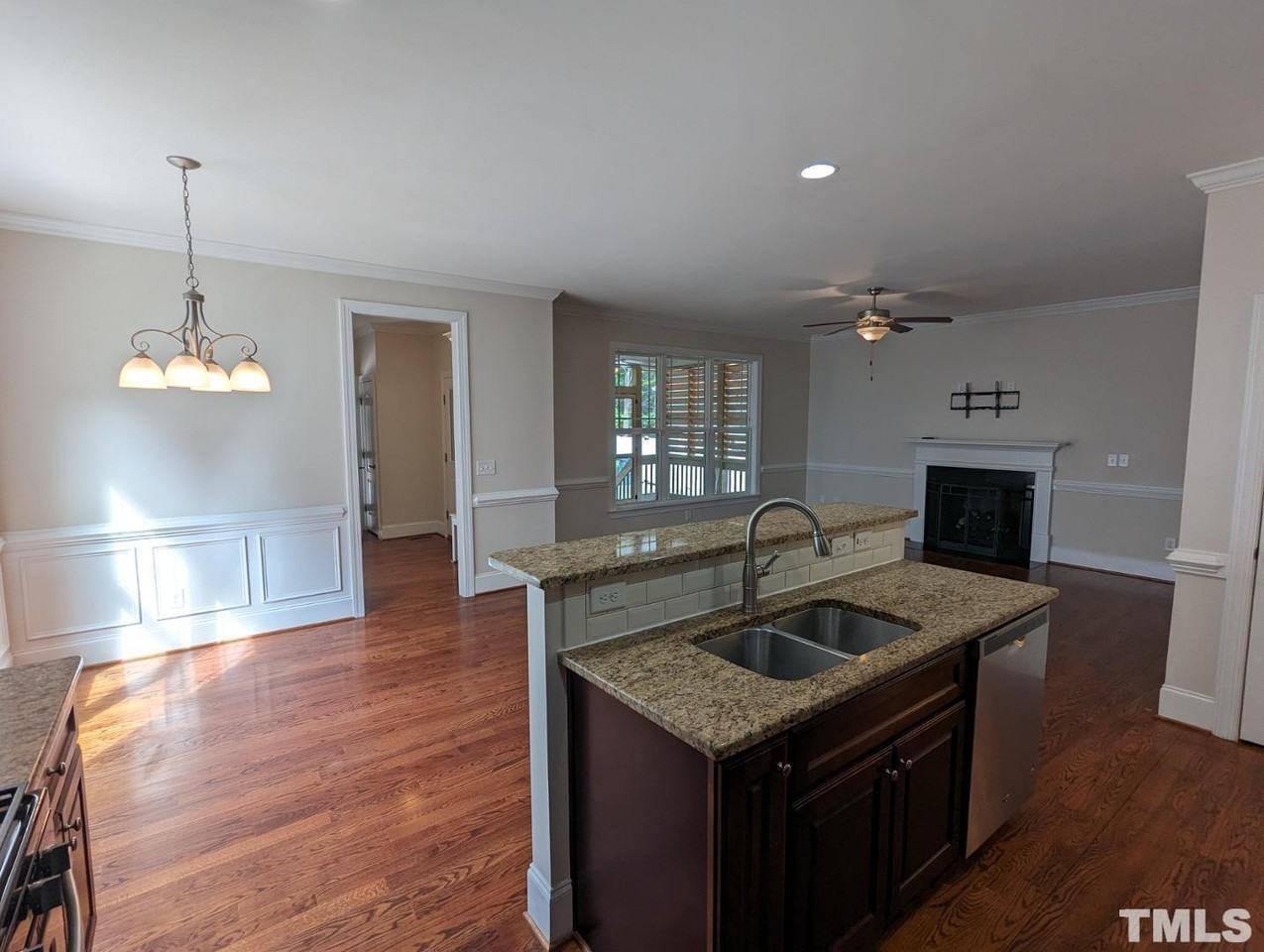 519 Mill Hopper Ln - Photo 5 of 27