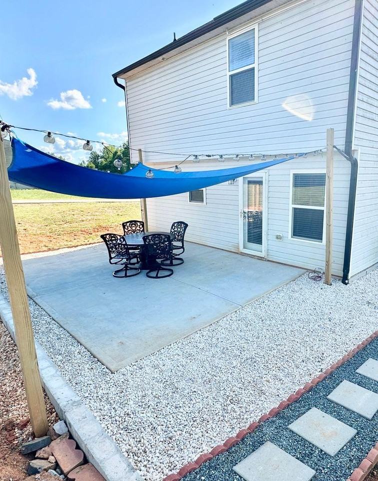 5270 Dipper Dr - Photo 3 of 19