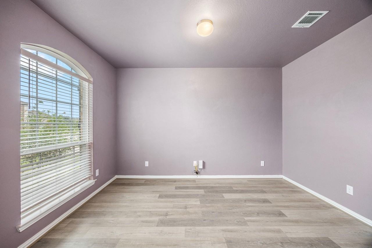 5310 Windy Plantation Dr - Photo 5 of 38