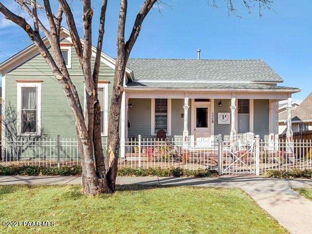 136 N Pleasant St - Photo 2 of 16